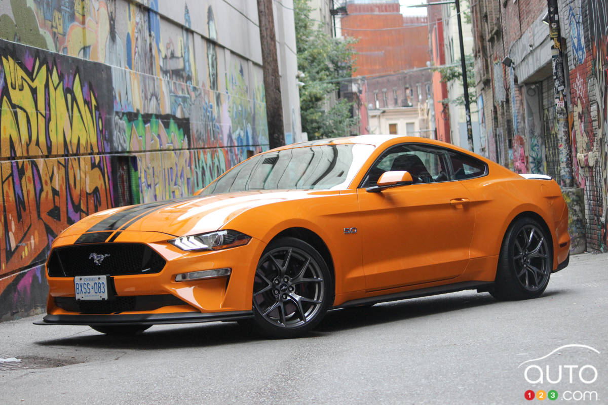2019 Ford Mustang Gt Performance Pack Level 2 Review Car Reviews